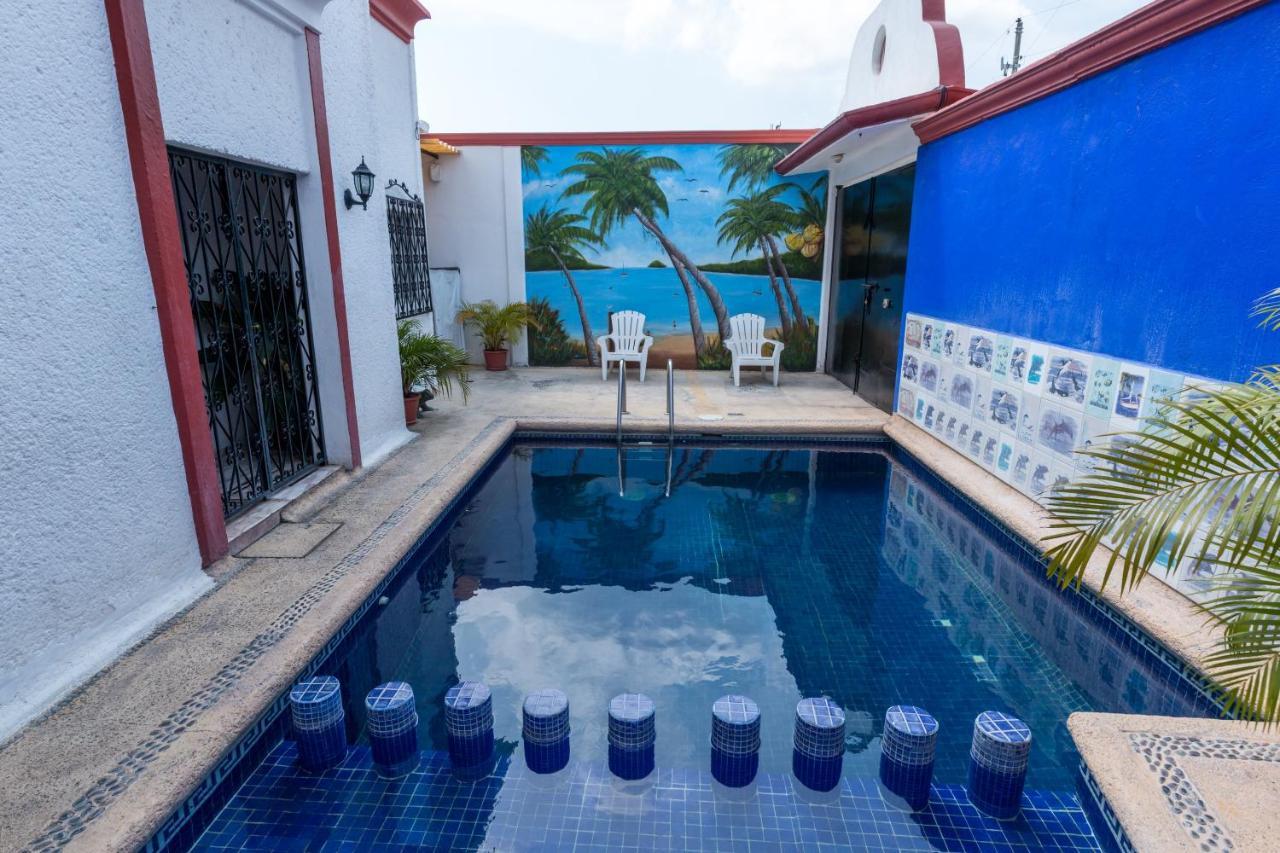 Hotel Isis Zihuatanejo Buitenkant foto