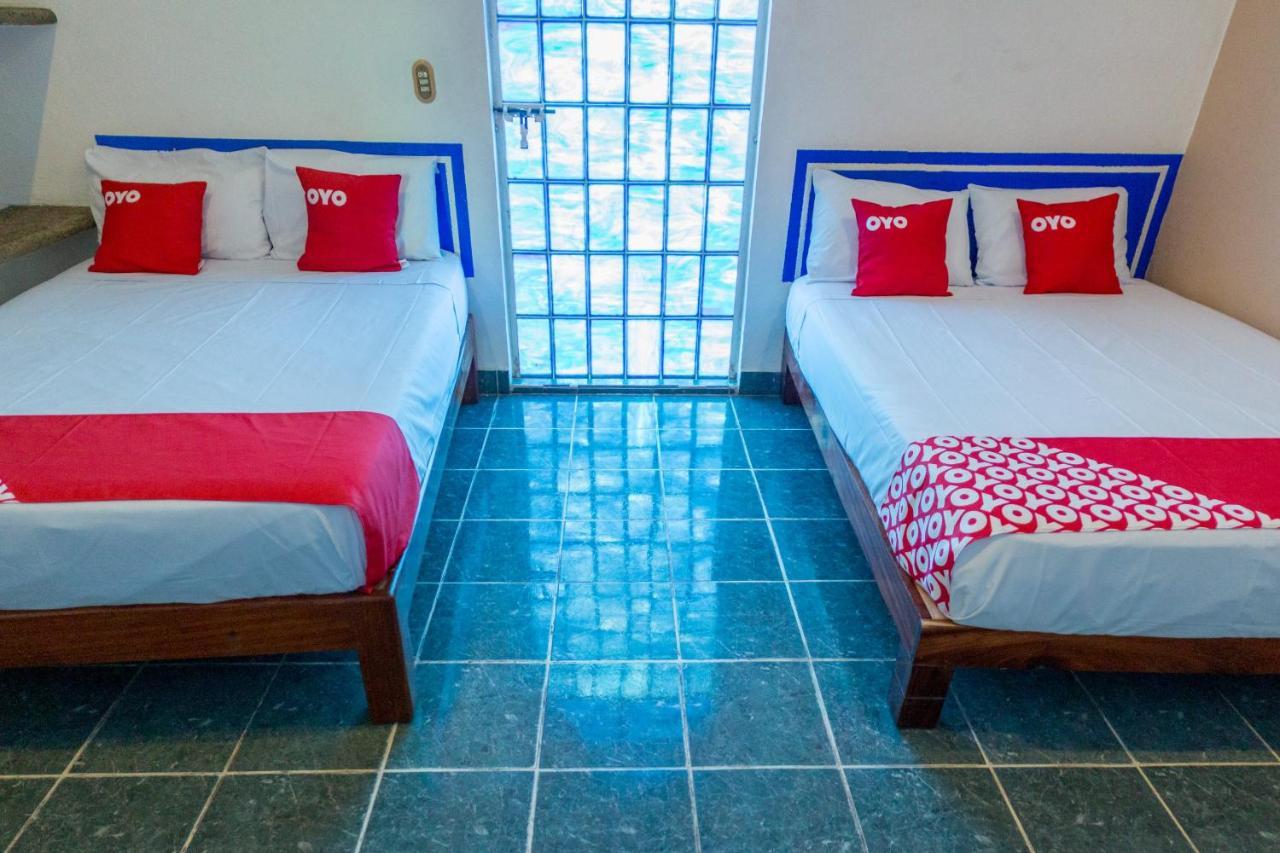 Hotel Isis Zihuatanejo Buitenkant foto